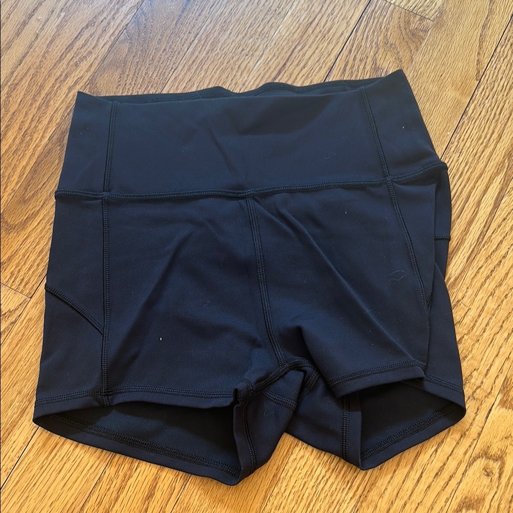 Lululemon Women's Black Shorts